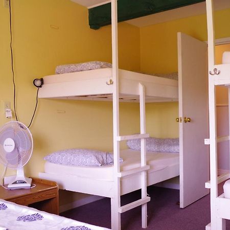 Brackley Beach Hostel Ngoại thất bức ảnh