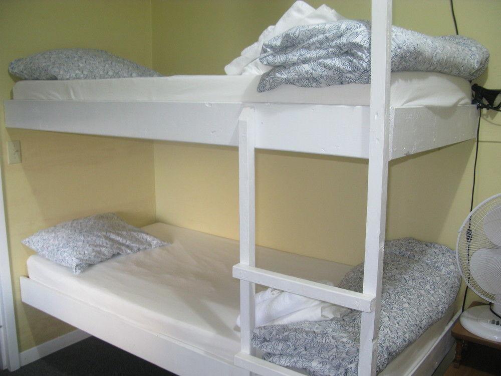 Brackley Beach Hostel Ngoại thất bức ảnh