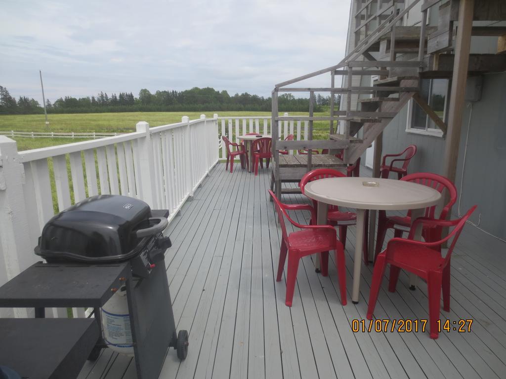 Brackley Beach Hostel Ngoại thất bức ảnh