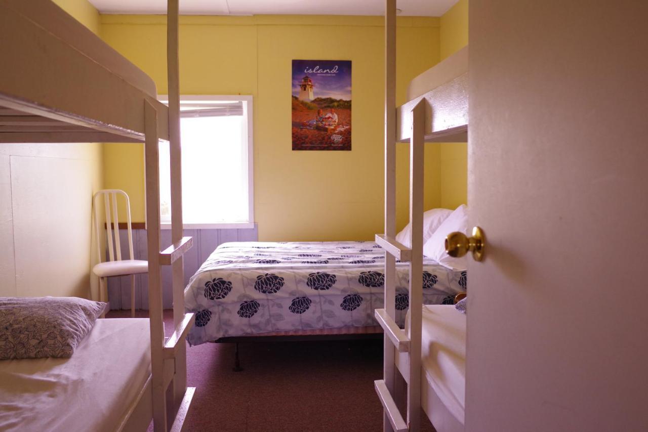 Brackley Beach Hostel Ngoại thất bức ảnh