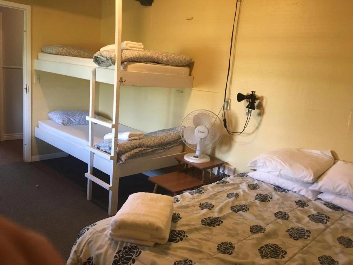 Brackley Beach Hostel Ngoại thất bức ảnh