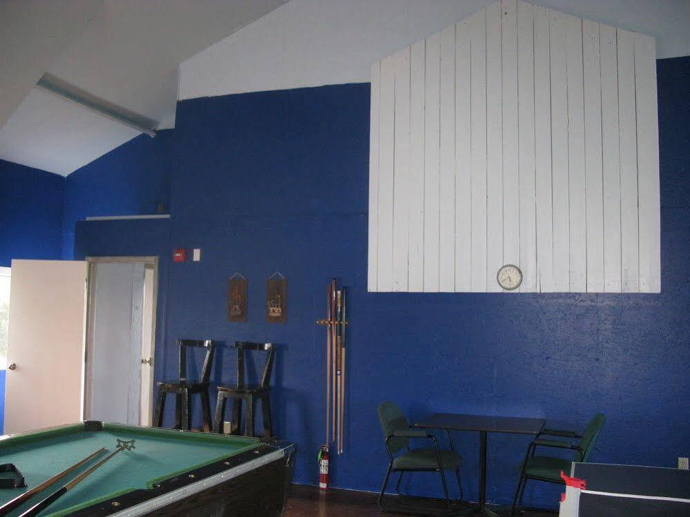 Brackley Beach Hostel Ngoại thất bức ảnh